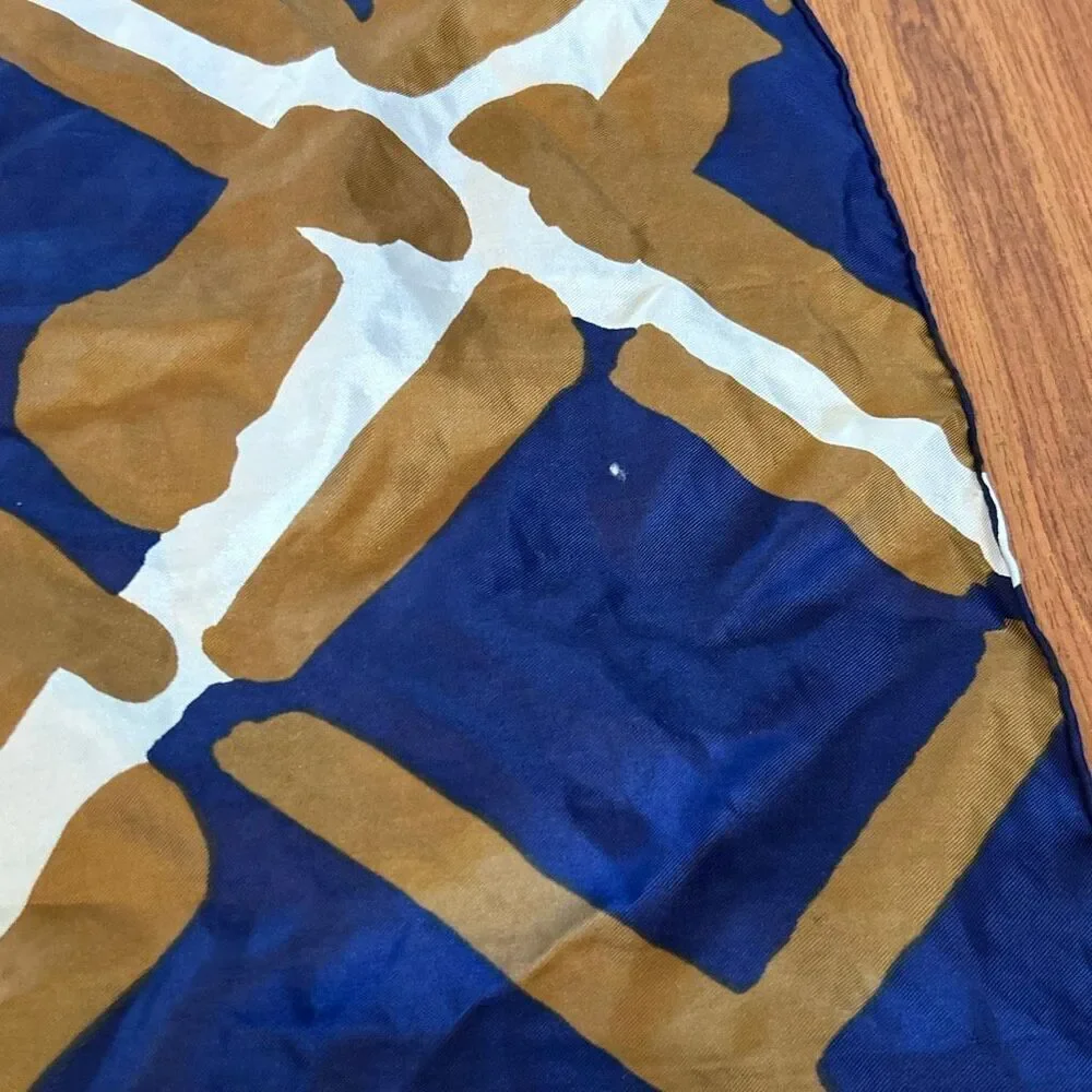 Vintage Uena Polkadot scarf